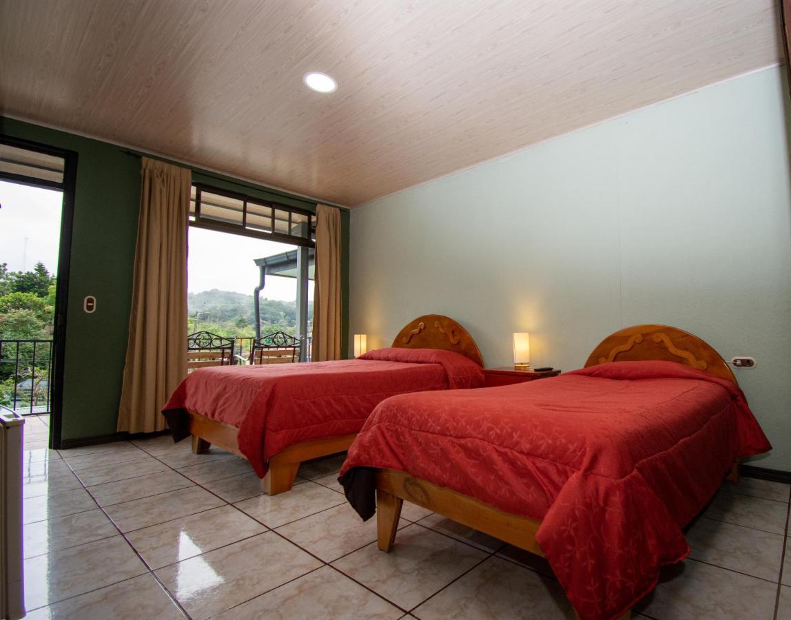 Cabinas Eddy B&B Монте-Верде Экстерьер фото